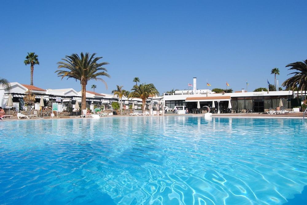 Lovely Hotell 4*